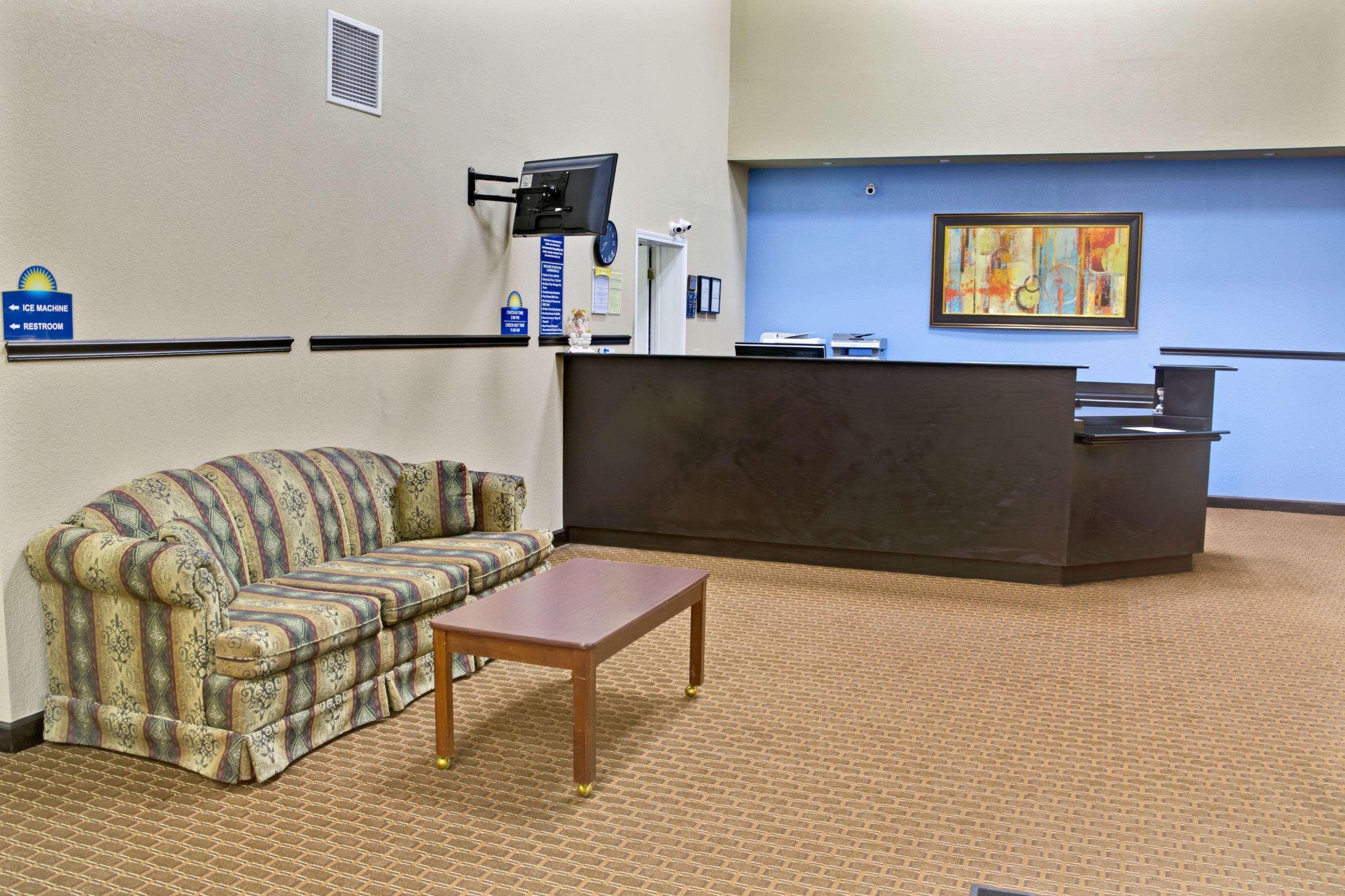 Days Inn By Wyndham Lawrenceville Εξωτερικό φωτογραφία