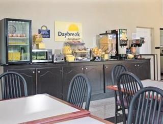Days Inn By Wyndham Lawrenceville Εξωτερικό φωτογραφία